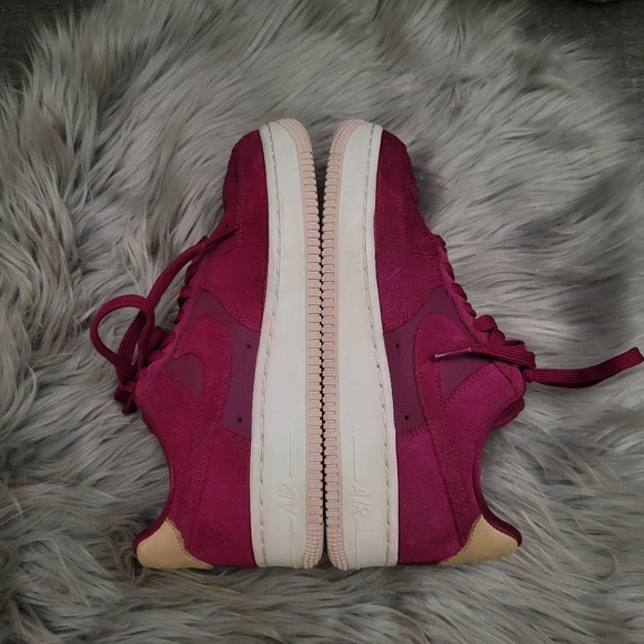 Nike Air Force 1 Premium 'True Berry' 896185-602 Women's size 6 - Picture 8 of 13